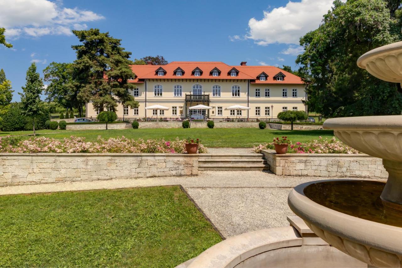 Castle Hotel Grof Degenfeld Superior Tarcal Εξωτερικό φωτογραφία