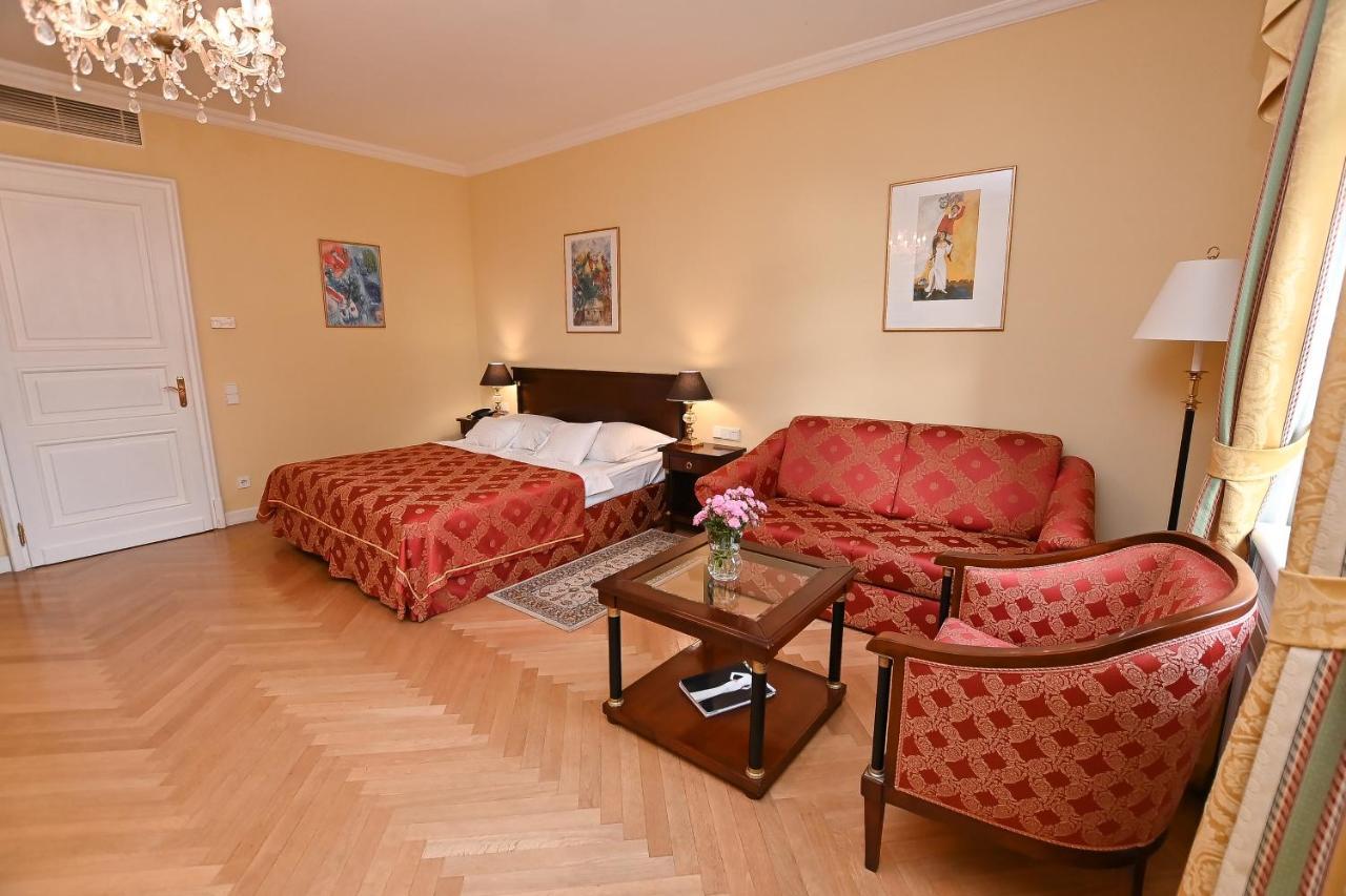 Castle Hotel Grof Degenfeld Superior Tarcal Εξωτερικό φωτογραφία