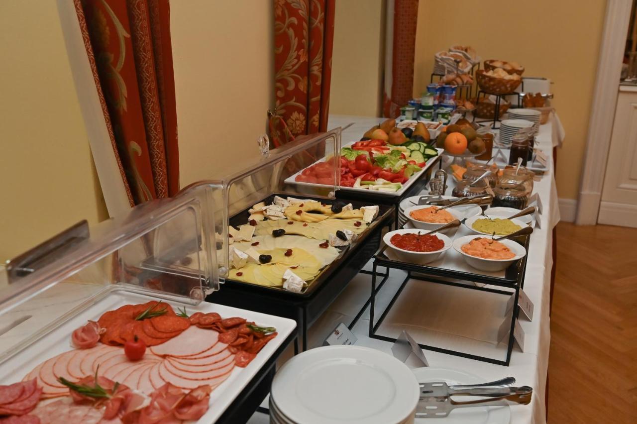 Castle Hotel Grof Degenfeld Superior Tarcal Εξωτερικό φωτογραφία